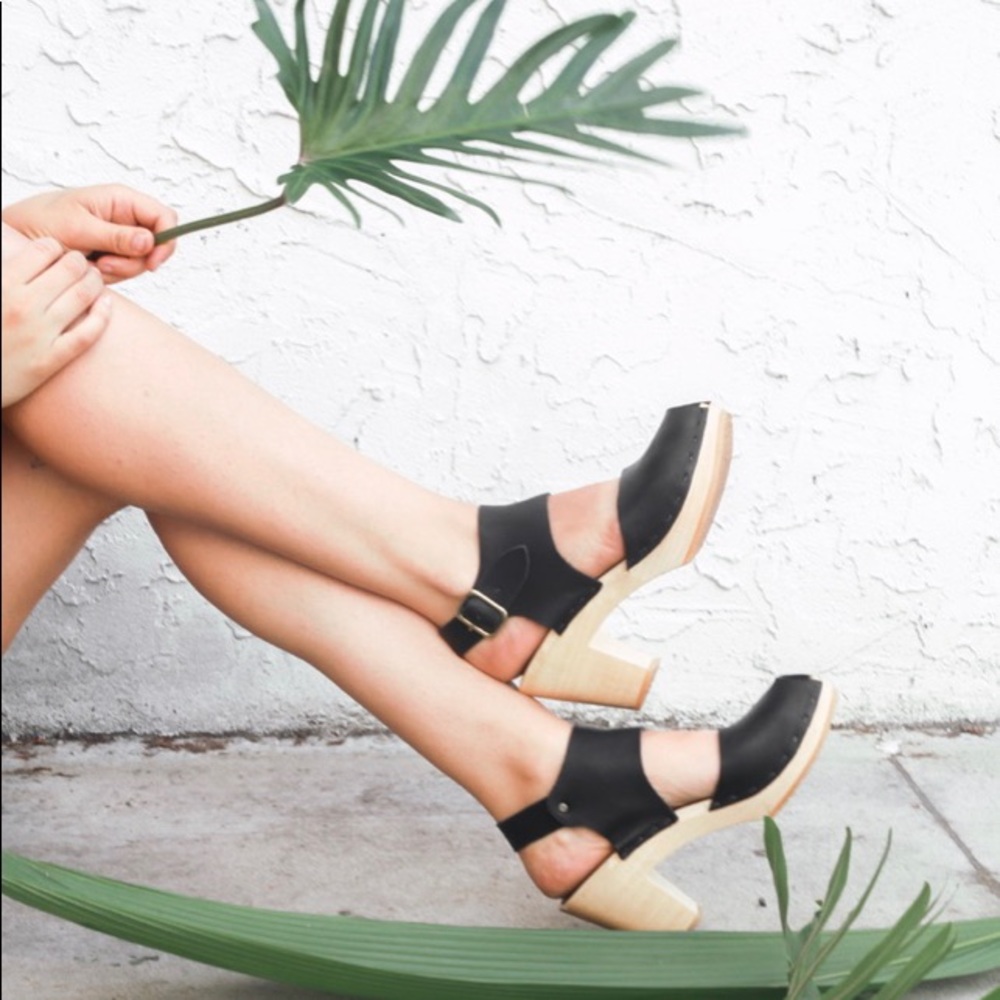 Bryr Miranda Peep Toe